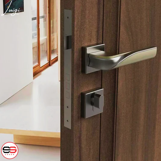 Slotenmaker Hoevenen – Van Deur Openen tot Slotvervanging