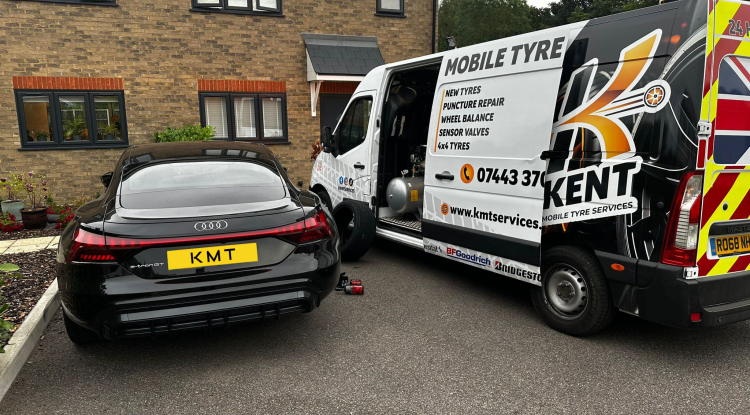 KMT Services UK – Professional Mobile Tyre Fitting, Puncture Repair, and Vehicle Recovery Services Across Kent