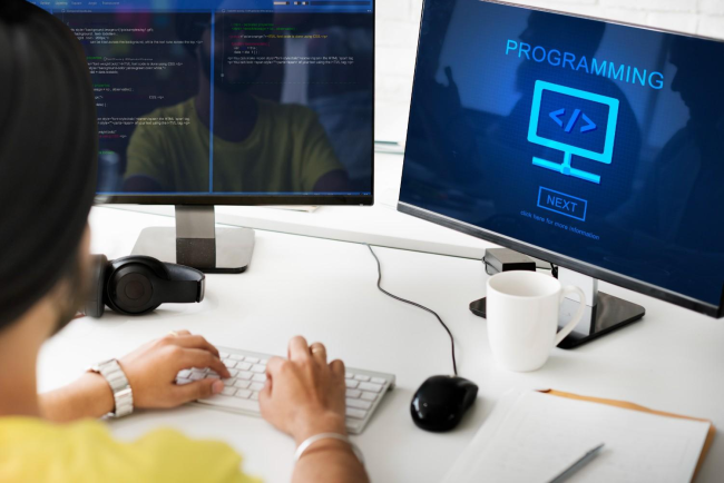 How Custom Enterprise Application Development and Nearshore Mobile App Development Drive Scalable Digital Transformation