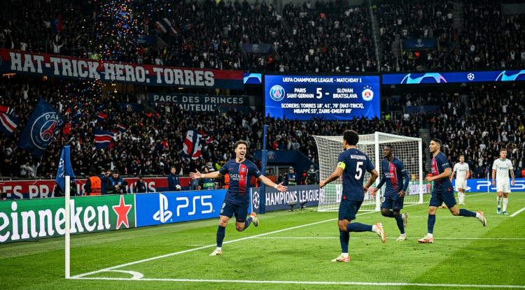 Torres Scores a Hat-Trick as PSG Thrash Slovan in Champions League Opener
